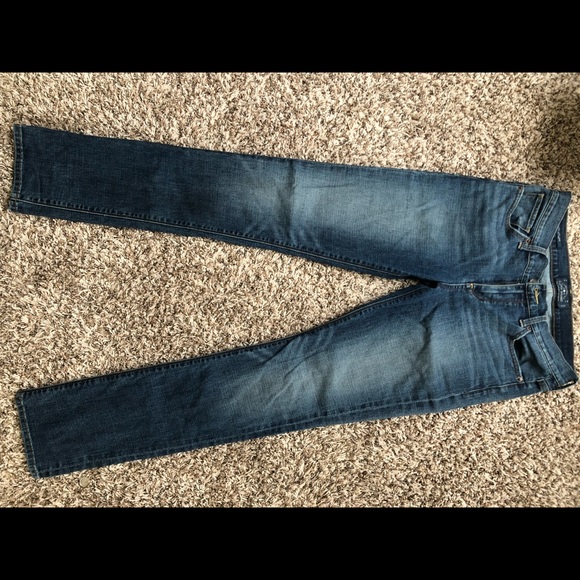 Lucky Brand Jeans - Picture 1 of 2